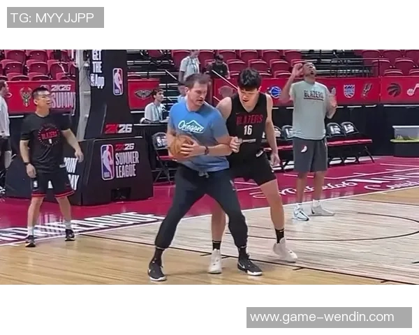 斯普利特谈伤病影响篮球赛季强调激发球队潜能的重要性