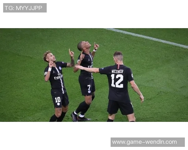 萨利巴盛赞廷伯一对一防守能力称其为顶级球员 萨利巴盛赞廷伯一对一防守能力称其为顶级球员