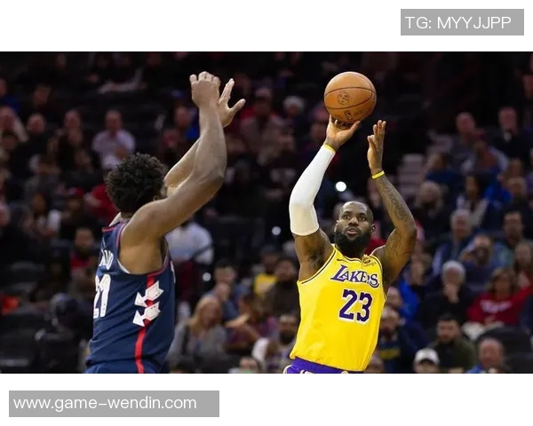 浓眉能否出战成疑ESPN预测湖人胜率高达803独行侠仅197 浓眉能否出战成疑ESPN预测湖人胜率高达803独行侠仅197